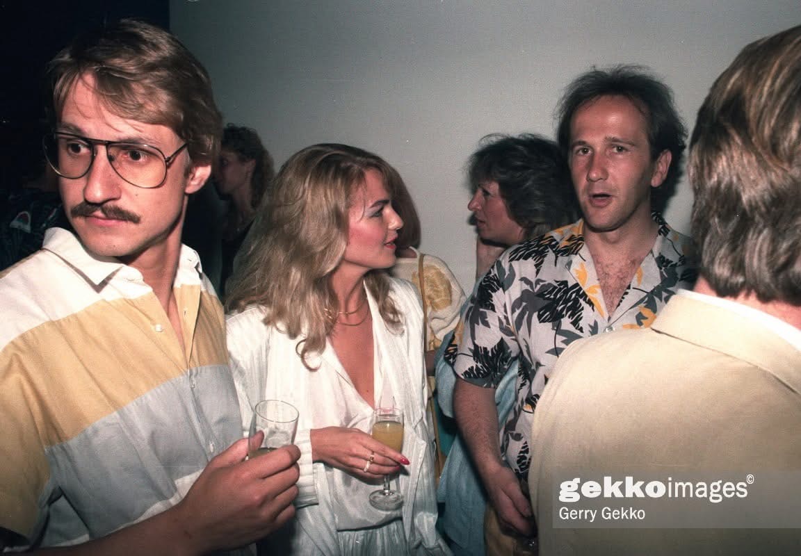 Vintage Cage, 1980er Jahre — Gäste im Club