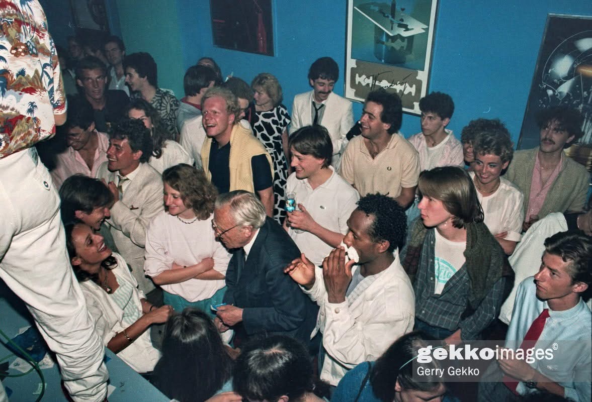 Vintage Cage, 1980er Jahre — ausgelassene Clubnacht